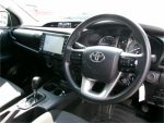 2023 Toyota Hilux Workmate (4x4) - Image 9
