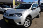 2014 Toyota RAV4 GX (4x4) - Image 2