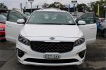2018 KIA Carnival Platinum - Image 12