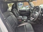 2020 Jeep Gladiator Overland (4x4) - Image 10