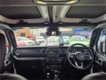 2020 Jeep Gladiator Overland (4x4) - Image 16