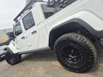2020 Jeep Gladiator Overland (4x4) - Image 8