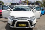 2016 Mitsubishi Outlander LS (4x4) - Image 10
